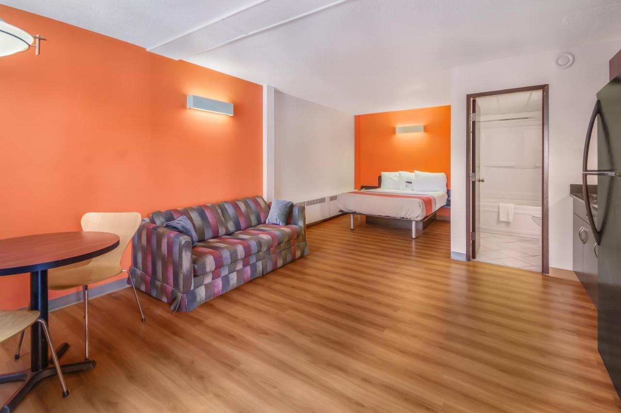 Motel 6-Lethbridge, Ab Экстерьер фото