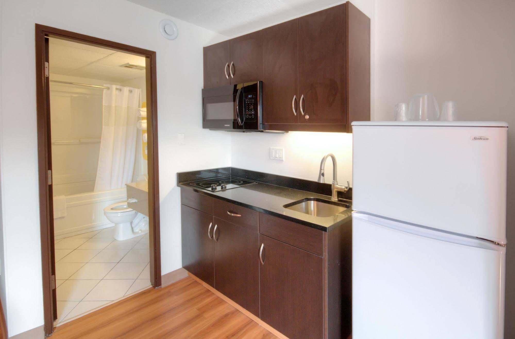 Motel 6-Lethbridge, Ab Экстерьер фото