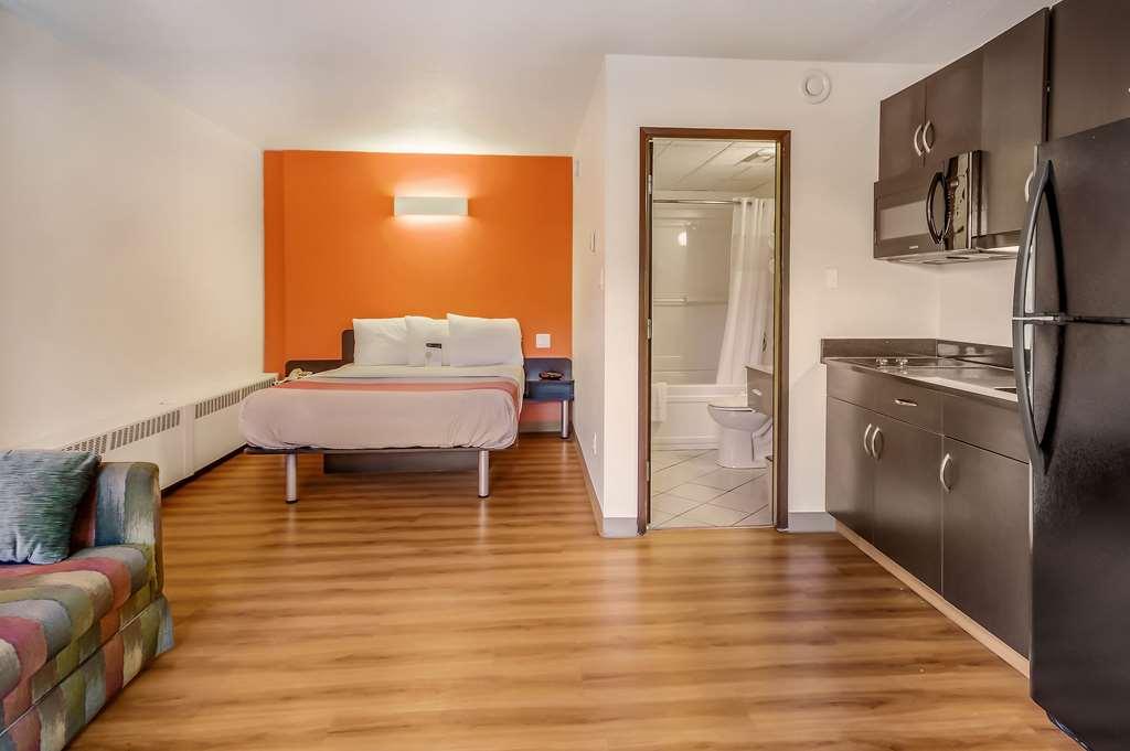 Motel 6-Lethbridge, Ab Номер фото