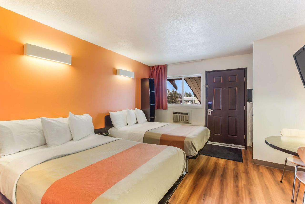 Motel 6-Lethbridge, Ab Экстерьер фото
