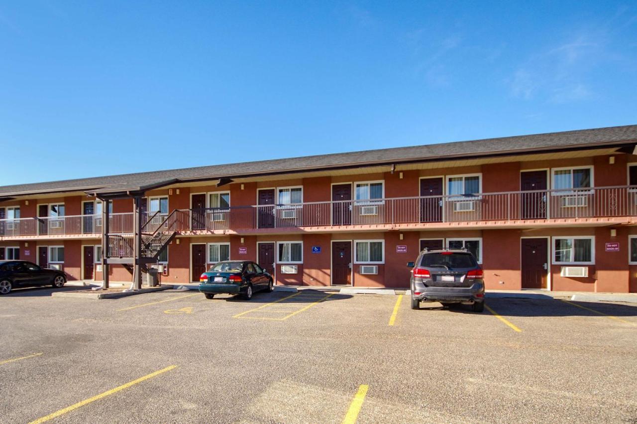Motel 6-Lethbridge, Ab Экстерьер фото