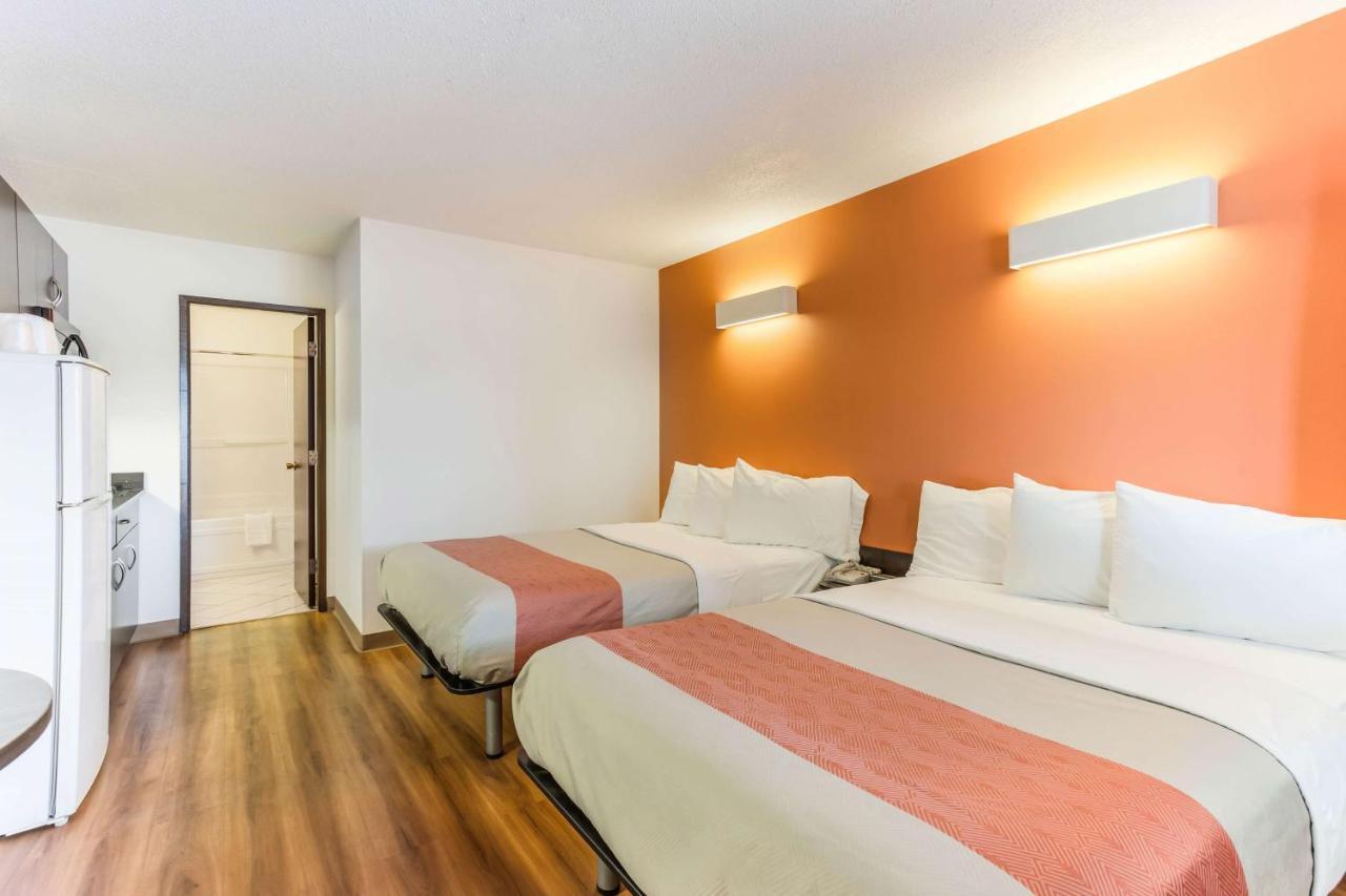 Motel 6-Lethbridge, Ab Экстерьер фото